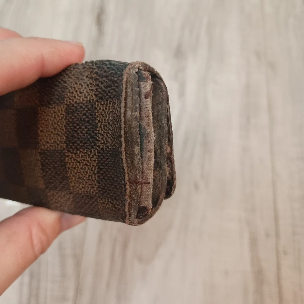 louis vuitton damier eben key card holder